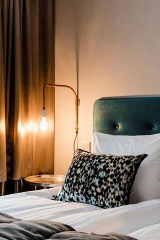 Отель Hotel F6 Хельсинки Двухместный номер Делюкс с 1 кроватью или 2 отдельными кроватями-1